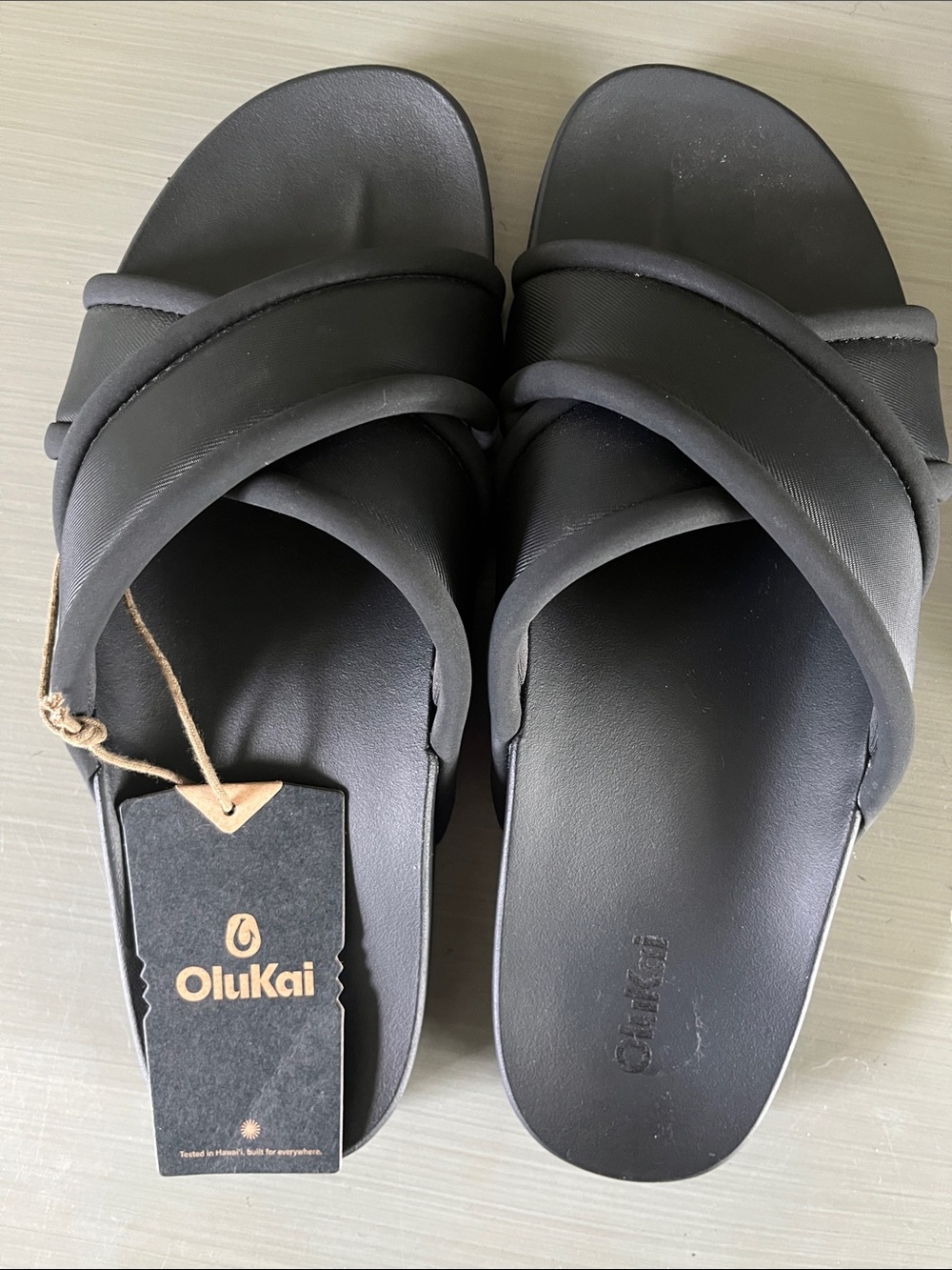 Olukai Ani Sandals Sz 10 NWT